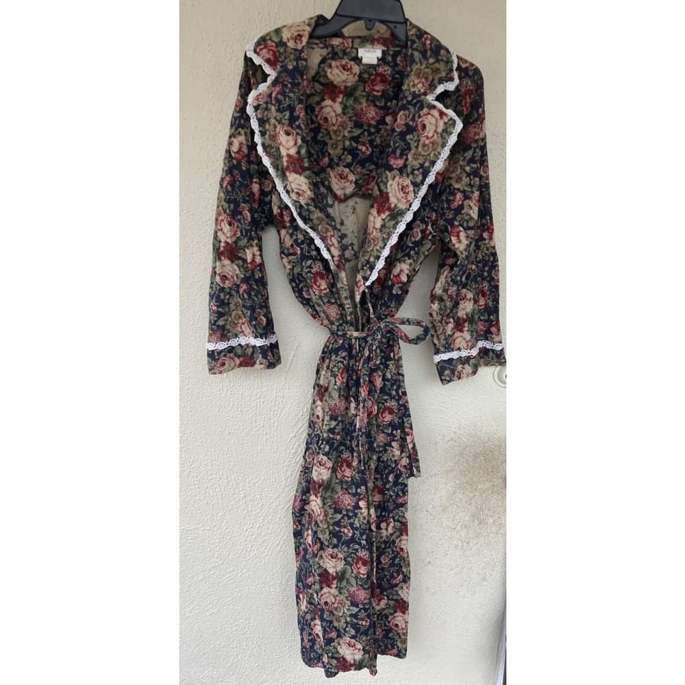 VTG Talbots Intimates Floral Lace Trim Robe Medium Cottage Prairie Rose Eyelet